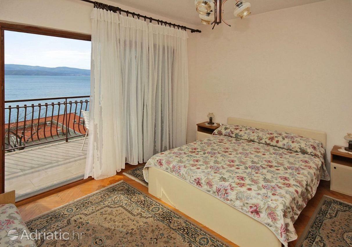 Apartmani Ujdur Omiš Exterior foto