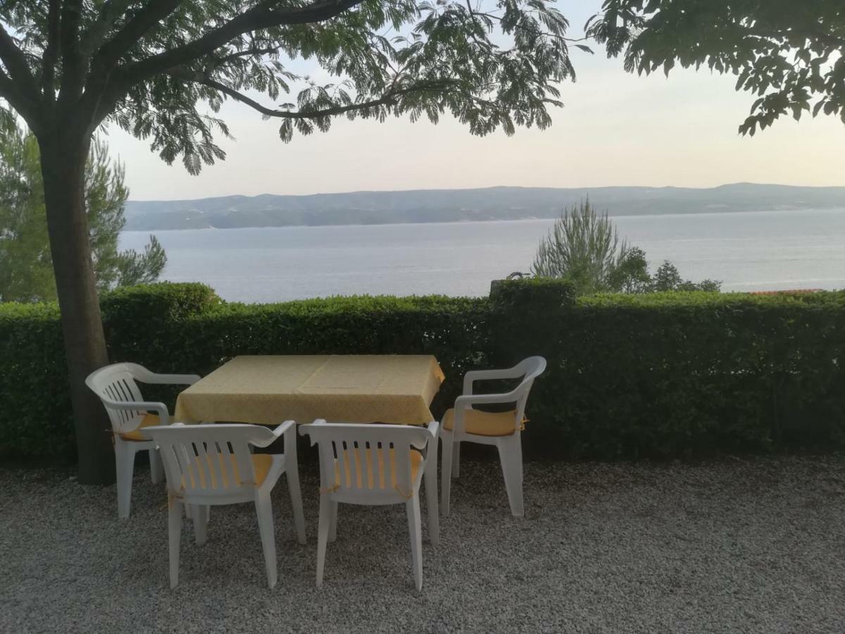 Apartmani Ujdur Omiš Exterior foto
