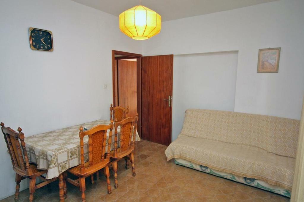 Apartmani Ujdur Omiš Exterior foto