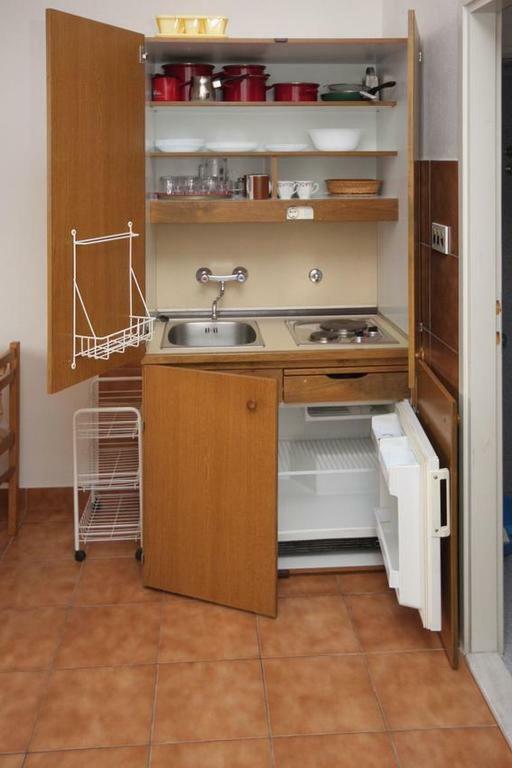 Apartmani Ujdur Omiš Exterior foto